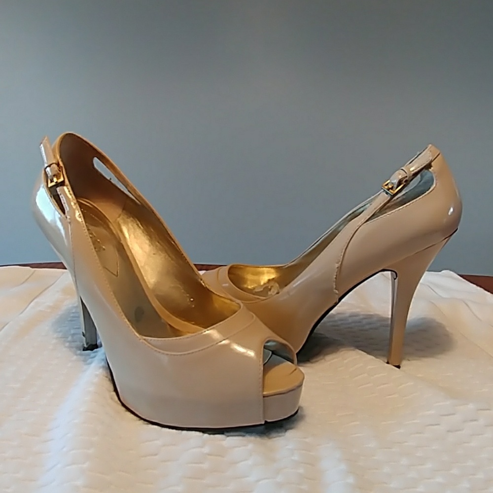 Guess heels